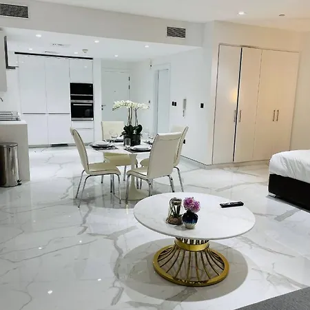 Luxury Casa Premium Studio Apartments - With Full Kitchen, Balcony At Jbr Beach Dubai Exterior photo