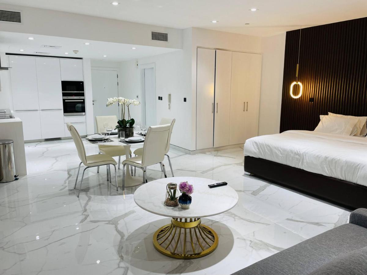 Luxury Casa Premium - With Full Kitchen, Balcony At Jbr Appartamento Dubai