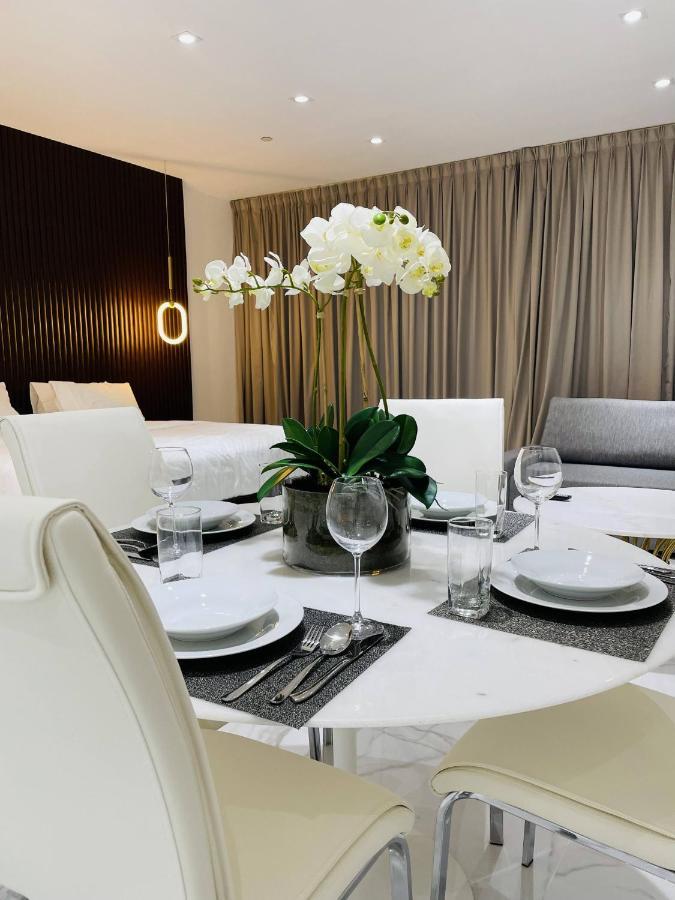 Luxury Casa Premium - With Full Kitchen, Balcony At Jbr Appartamento Dubai